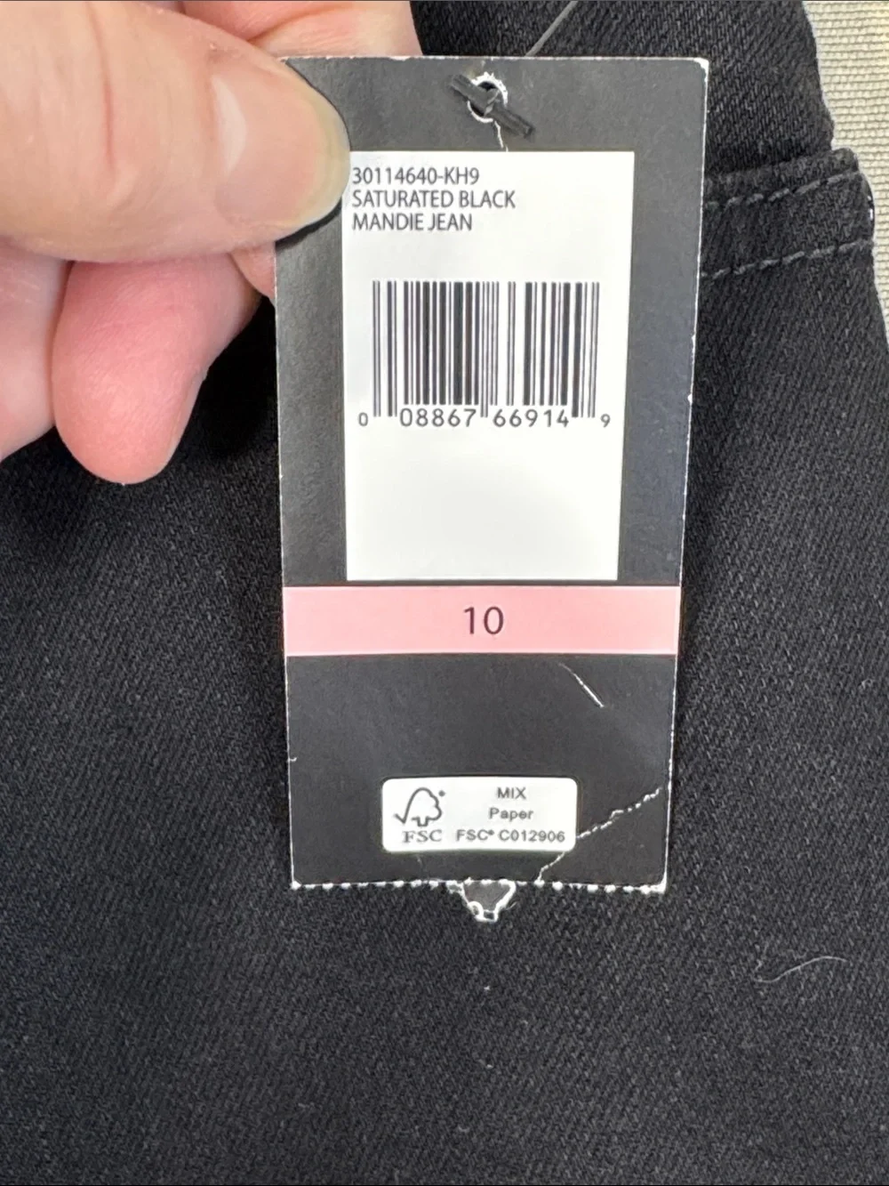 Bandolino Jeans Black Maddie Straight Leg in Size 10 ‎ NWT